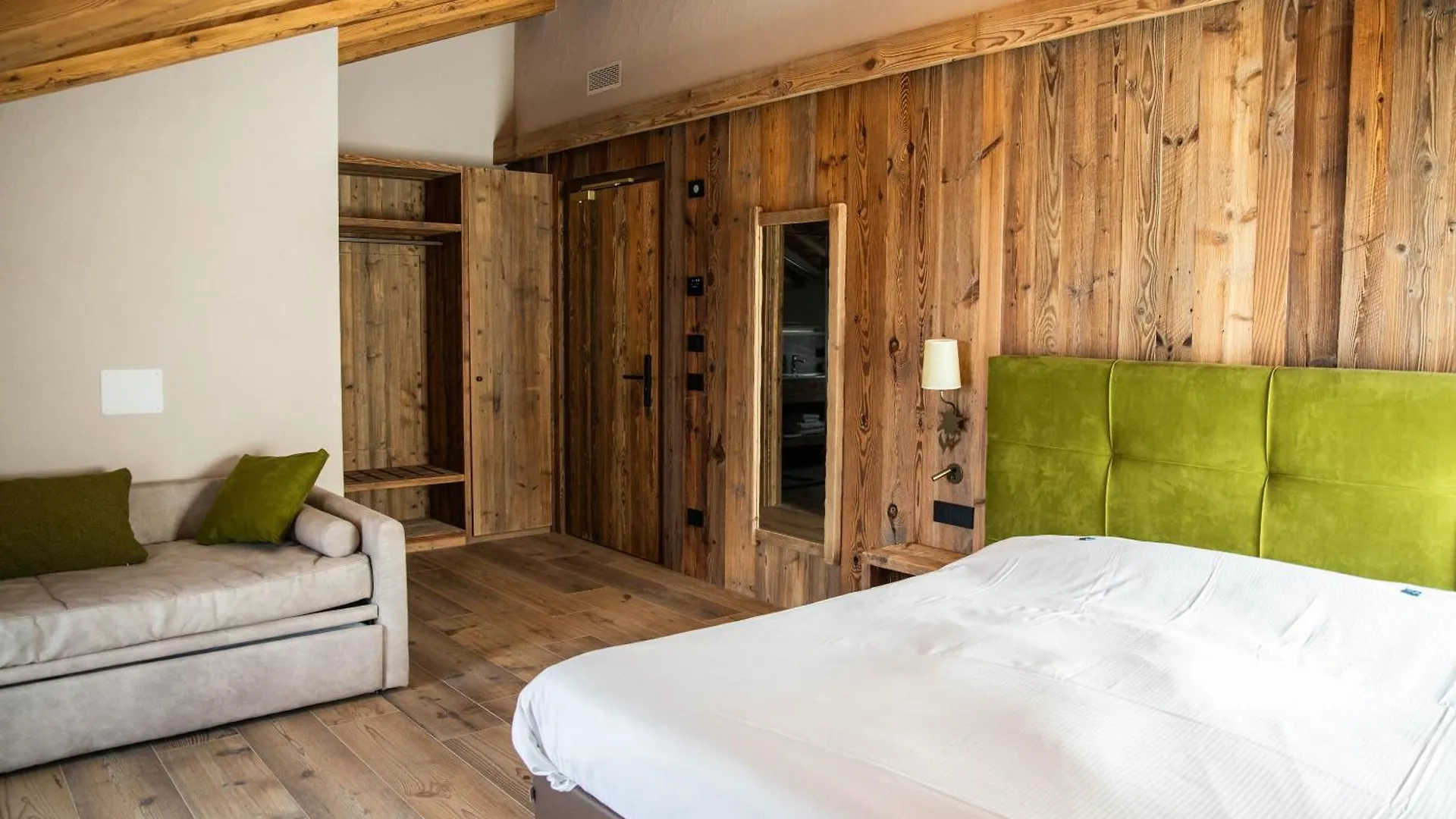Hotel La Montanina 리비뇨