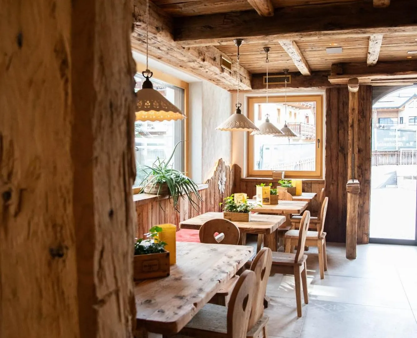 Hotel La Montanina 리비뇨