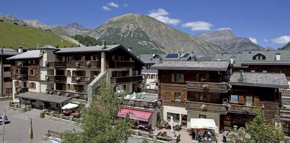 Hotel La Montanina 리비뇨